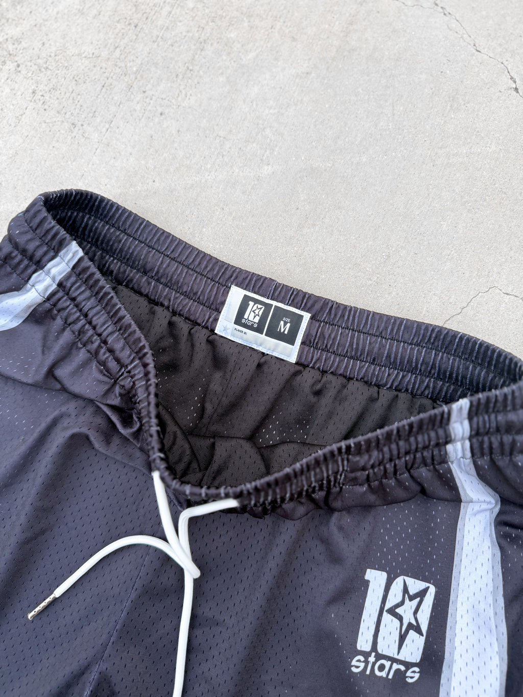 V4 Elite Black