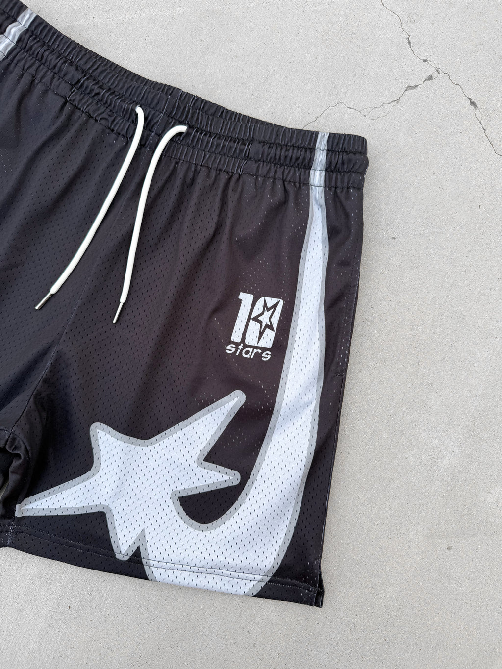 V4 Elite Black