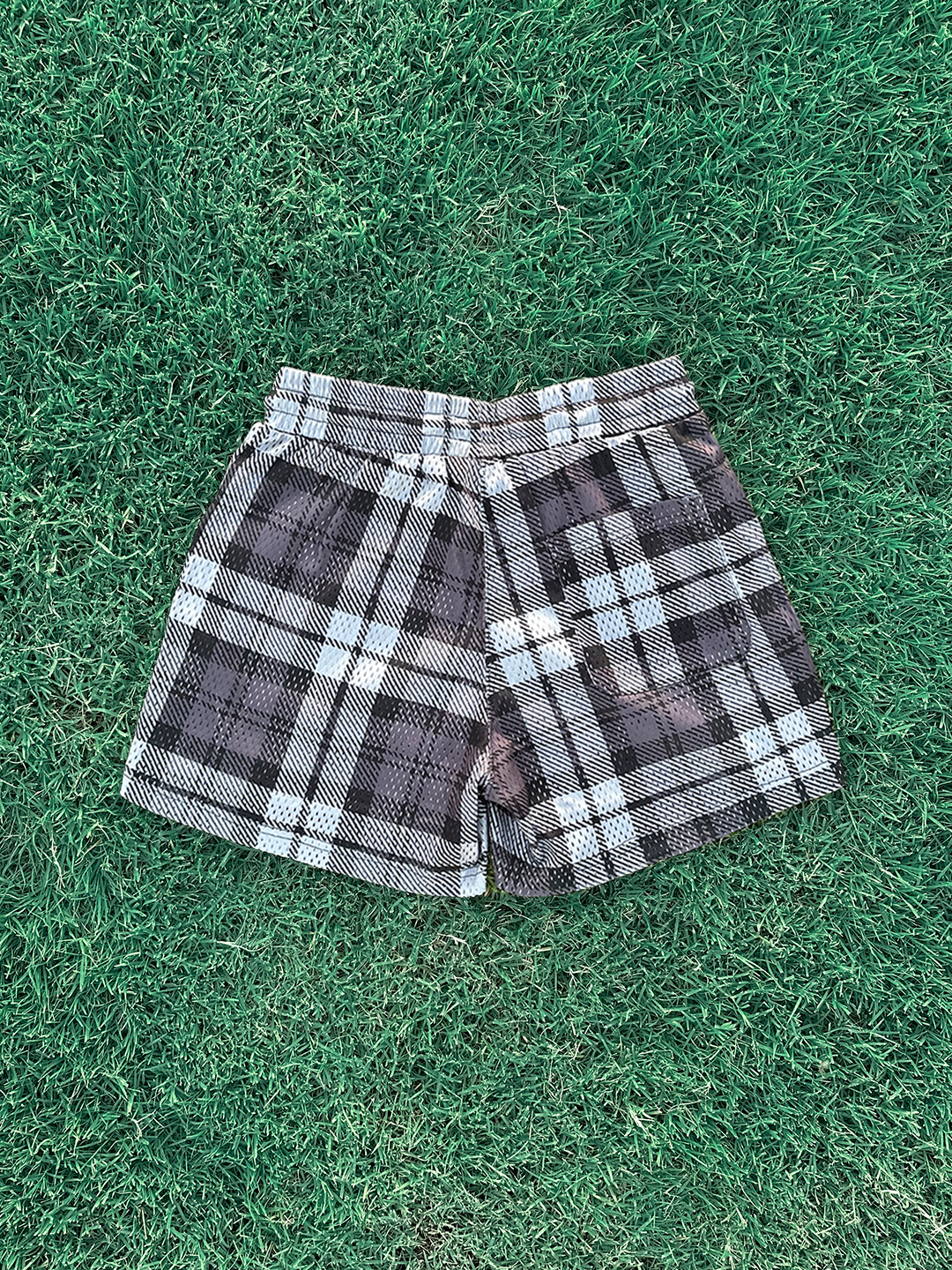 Plaid Mesh