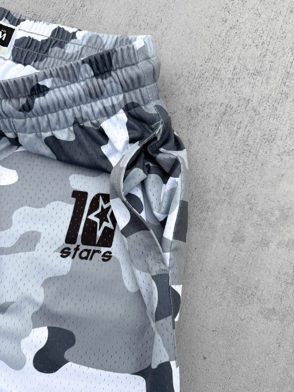 V4 Camo